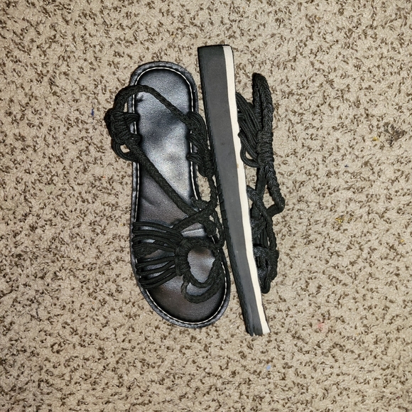 Sandals - Picture 2 of 2